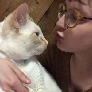 Meet your Posher, Angela